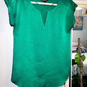 Express rate Green Shirt